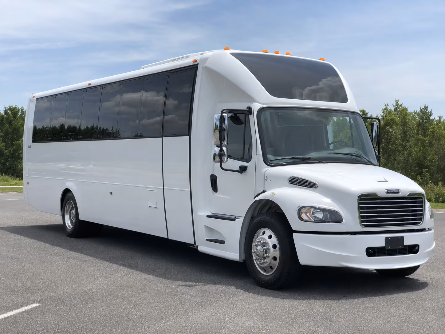 Durham Birthday, Sweet 16, & Quinceañera Transportation party bus exterior
