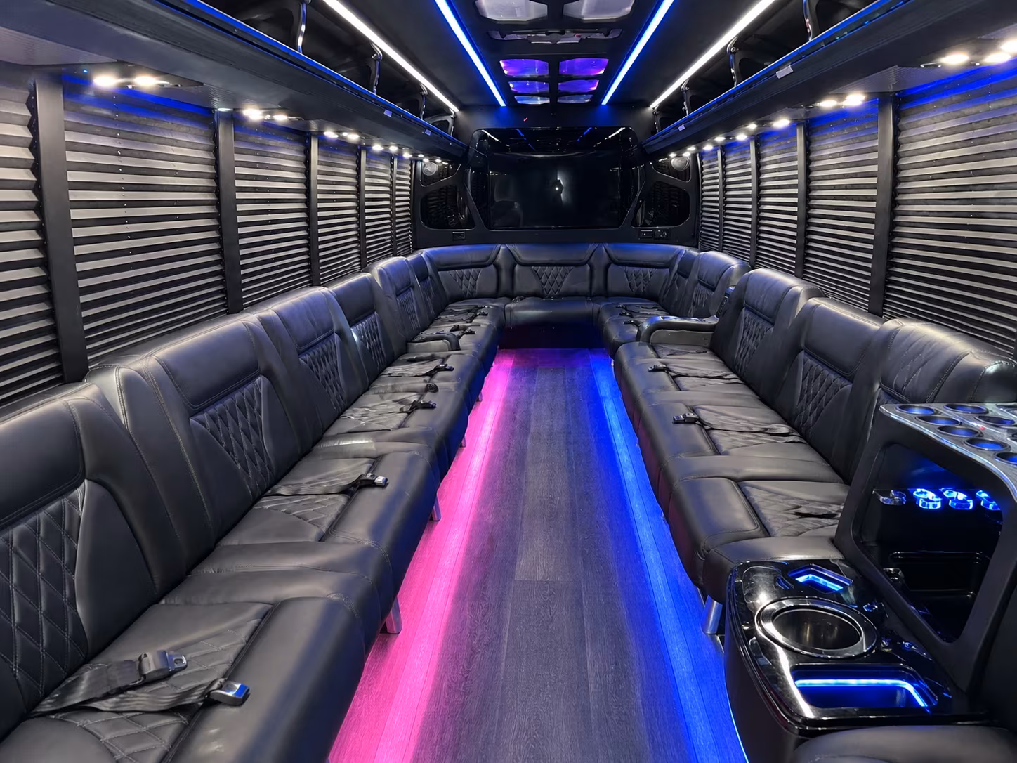 Durham Winery Tour & Pub Crawl Transportation party bus exterior