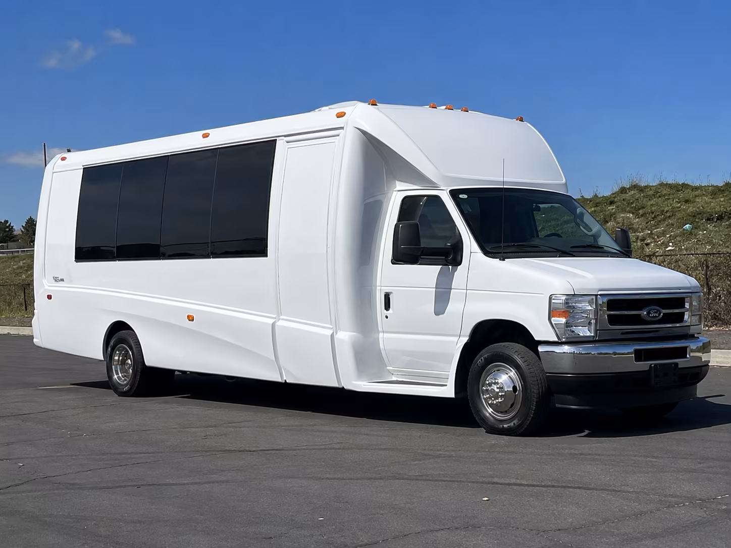 Greensboro Winery Tour & Pub Crawl Transportation